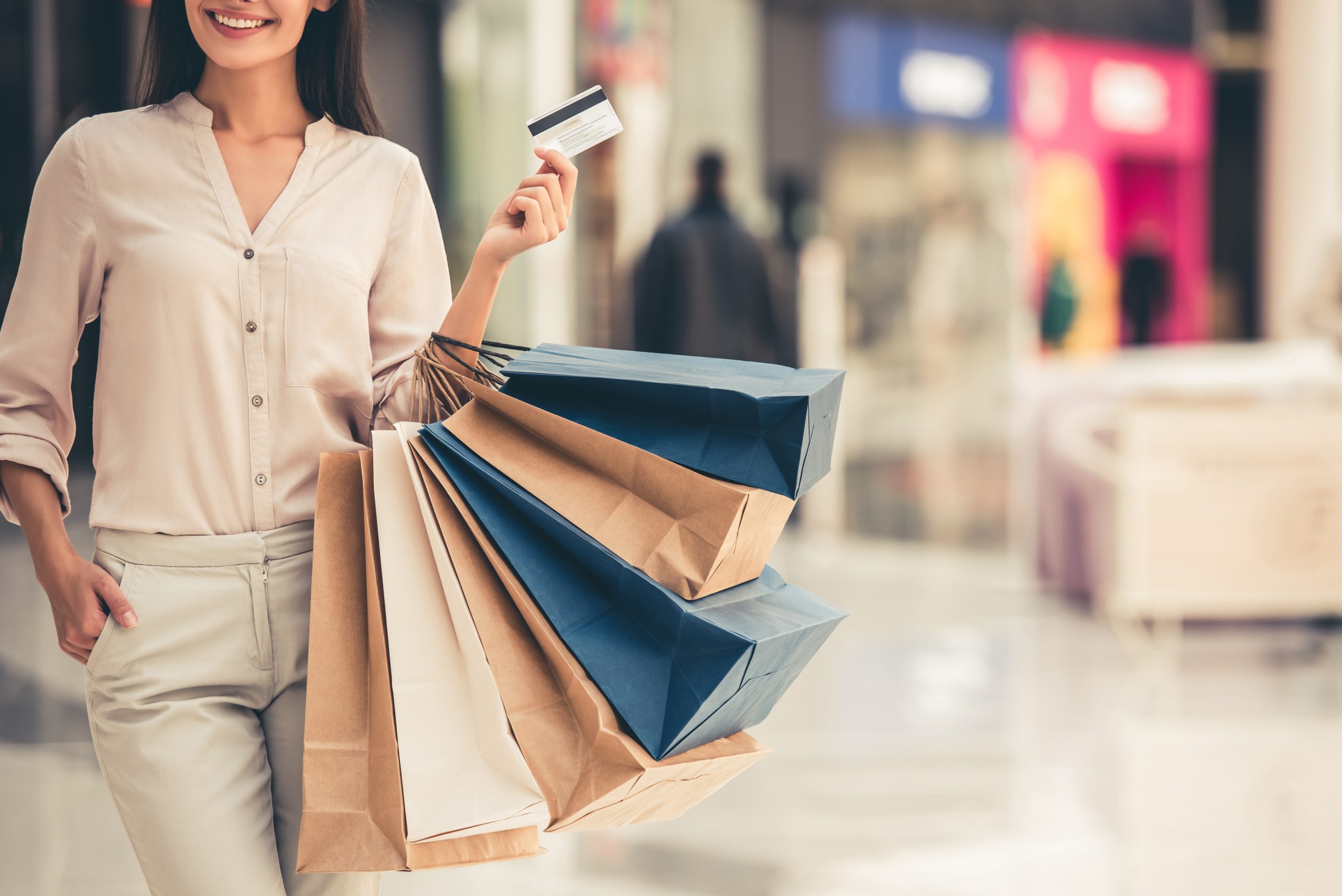 衝動買いをしてしまった女性