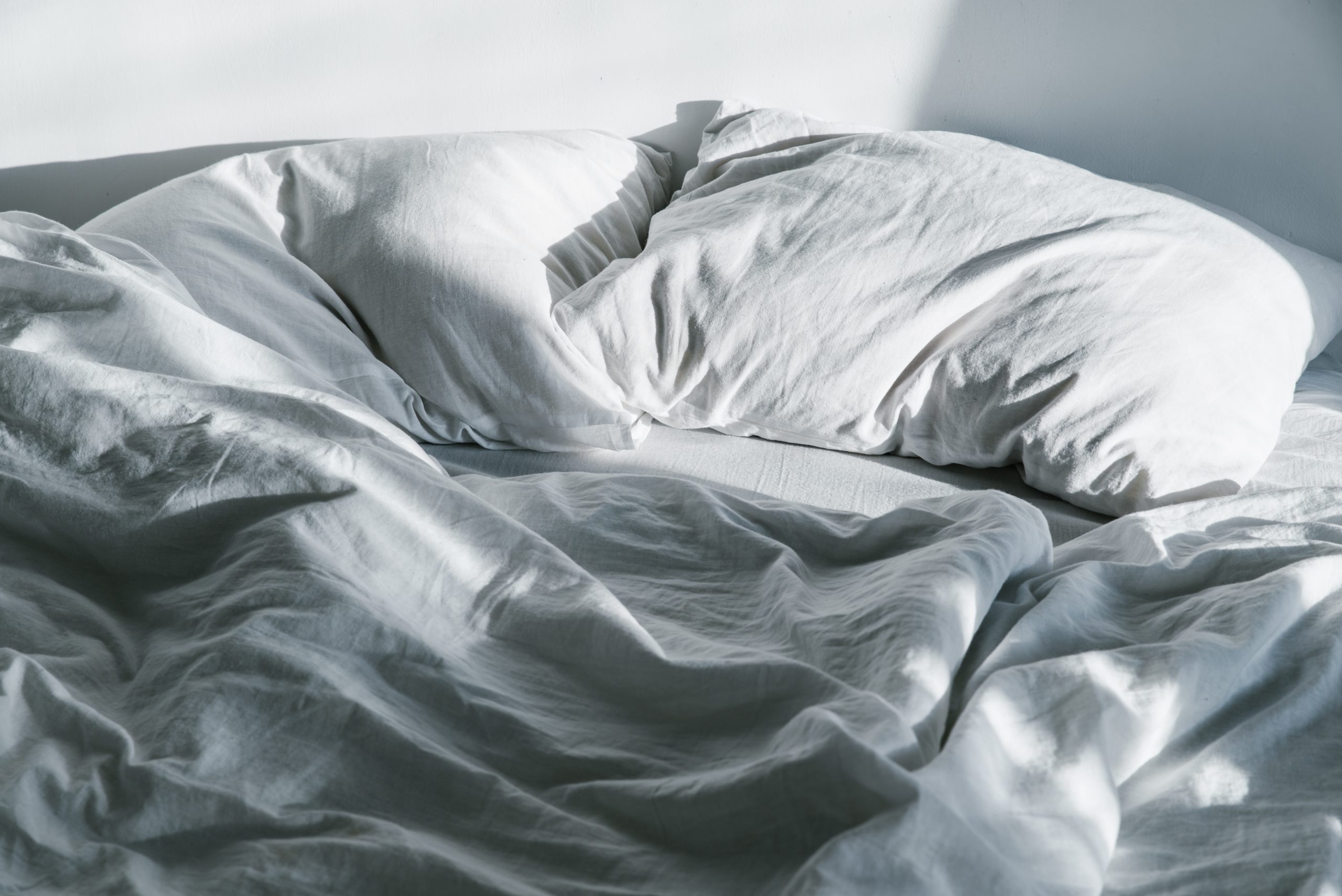 セックス後の乱れたベッド